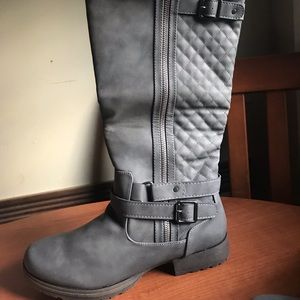 Justfab Zanadee Sweater Cuff boots